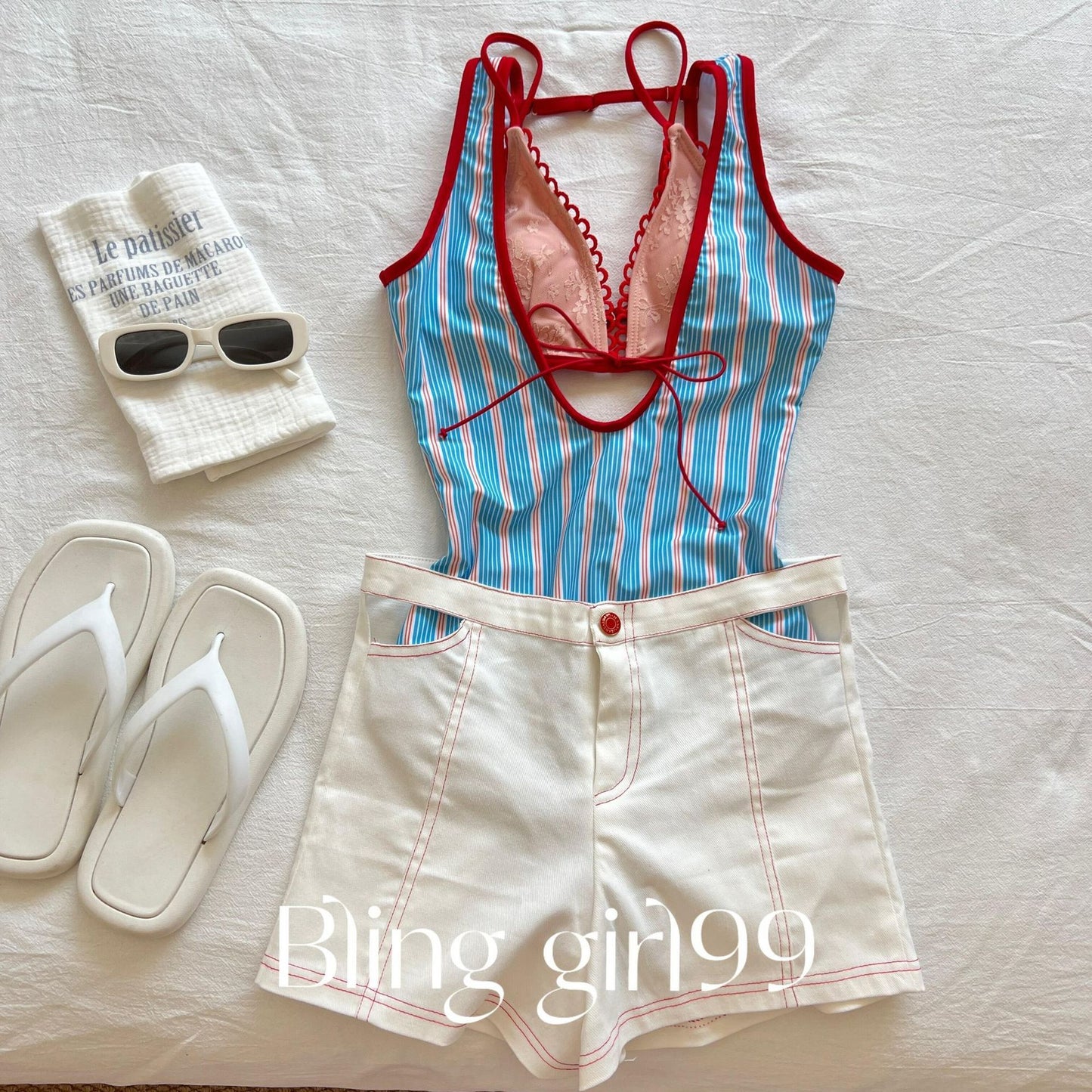 Retro Blue Red Striped One Piece Swimsuit, Lace Insert Cutout Bathing Suit for Women